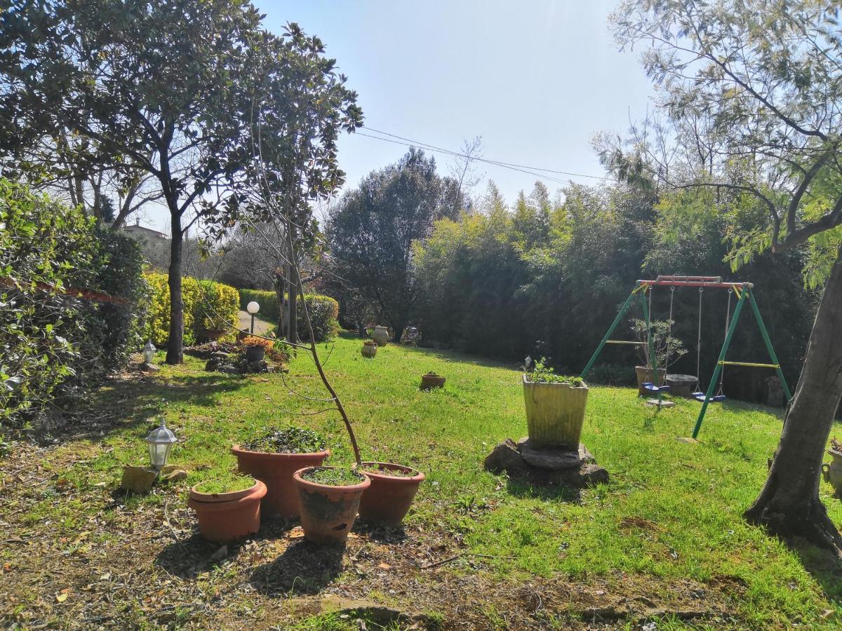 Appartamento Serenella Maenza Exterior foto